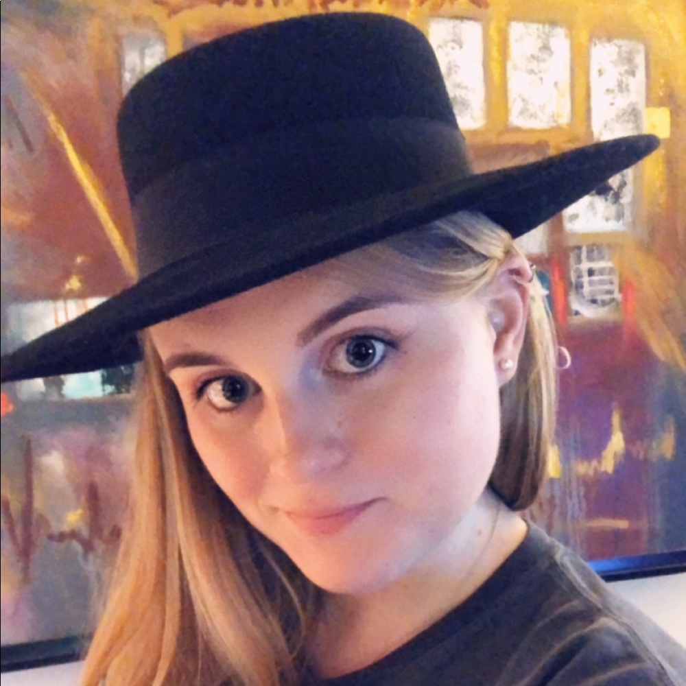 Black Hat with bow